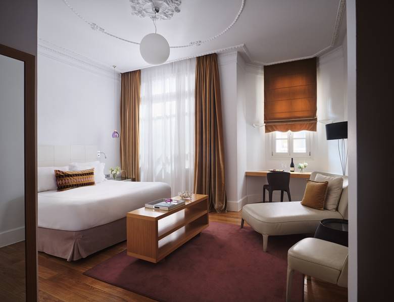 
Junior Suite Inner View The Excelsior Thessaloniki (1)